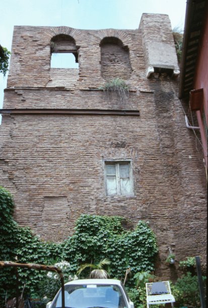 Area 156: il tratto C delle mura Aureliane
