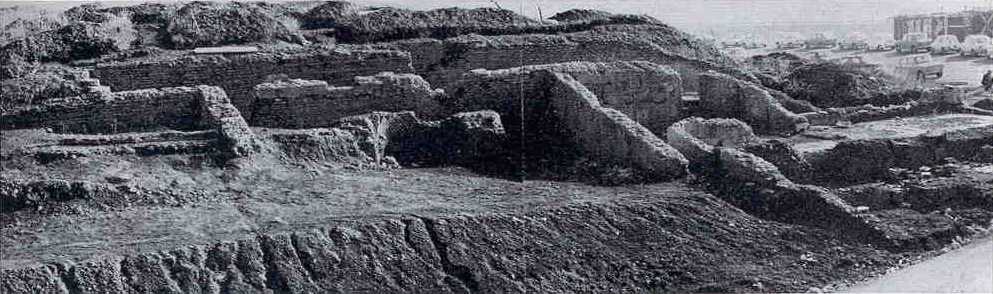 Visuale da NO degli scavi della villa (Quilici 1974, p.523, f.1111a)