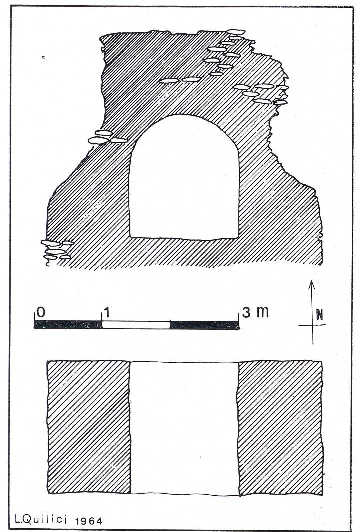 Sezione e pianta del sepolcro sulla via Prenestina a Tor Sapienza (Quilici 1974, p.286, f.585)