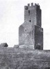 Torre dei SS. Quattro: visuale da SE, con ancora il palazzetto annesso, in una foto dell'Ashby dell'inizio del secolo (Quilici 1974, p.829, f.1865)